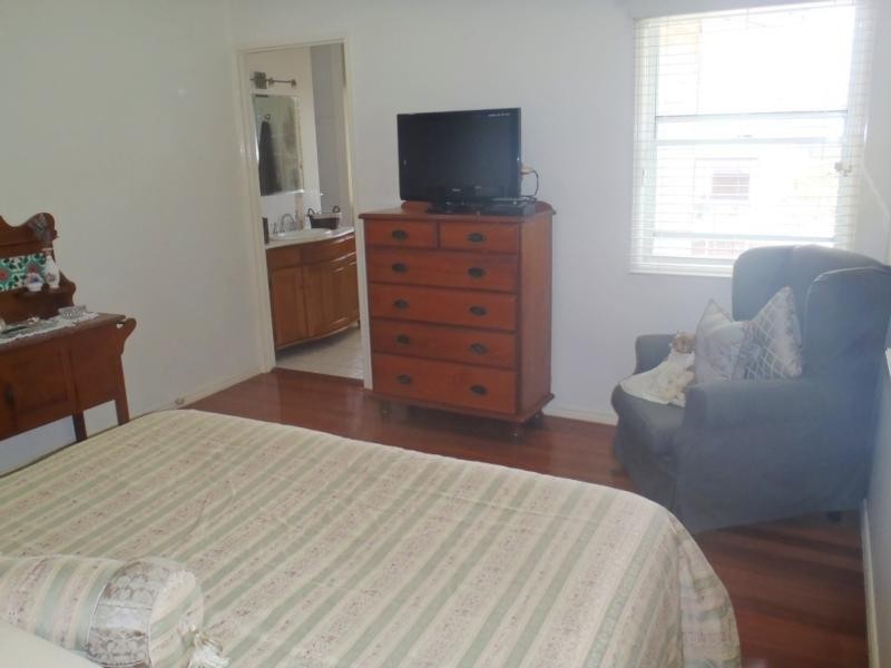 7 Connah Street, Tarragindi QLD 4121