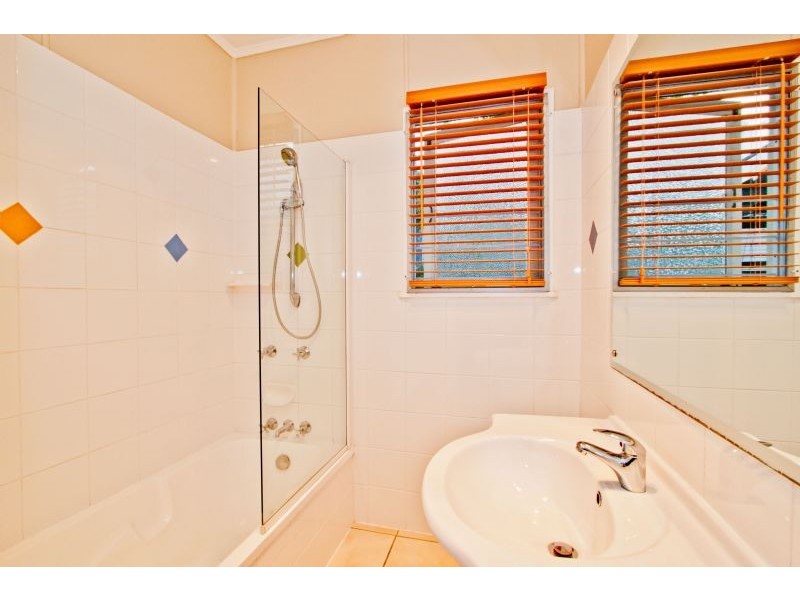 80 Hammersmith Street, Coopers Plains QLD 4108