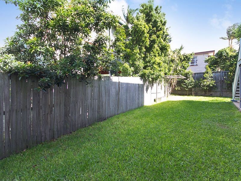 25 Laurier Street, Annerley QLD 4103