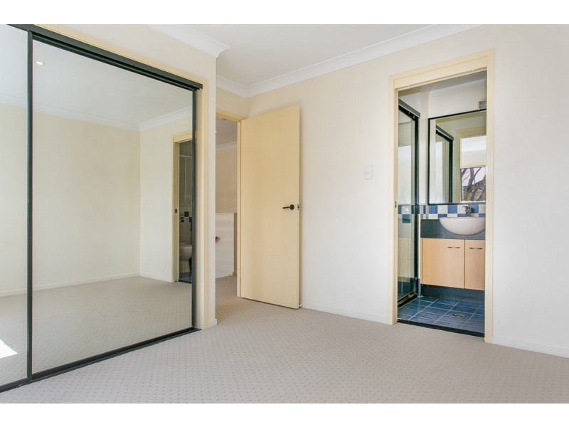 2/10 Lambton Street, Annerley QLD 4103