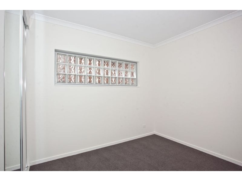 18/66 Waldheim Street, Annerley QLD 4103