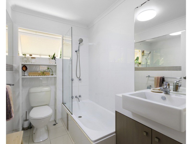 4/64 Chester Road, Annerley QLD 4103