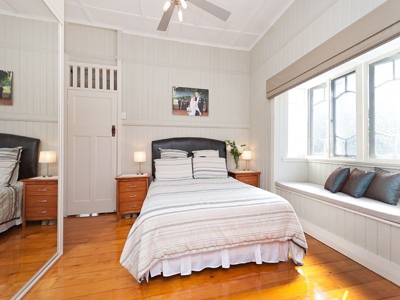 33 Aubigny Street, Annerley QLD 4103