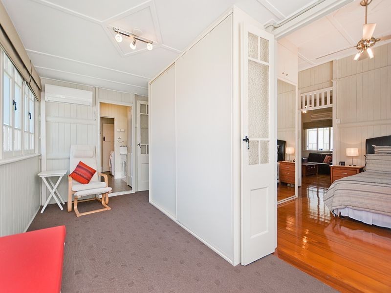 33 Aubigny Street, Annerley QLD 4103