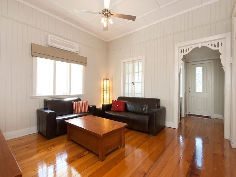 33 Aubigny Street, Annerley QLD 4103