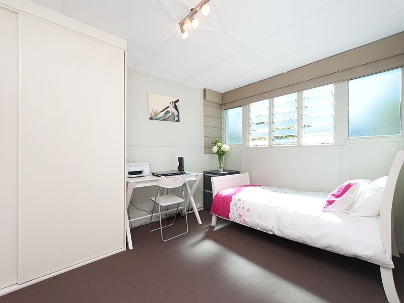 33 Aubigny Street, Annerley QLD 4103