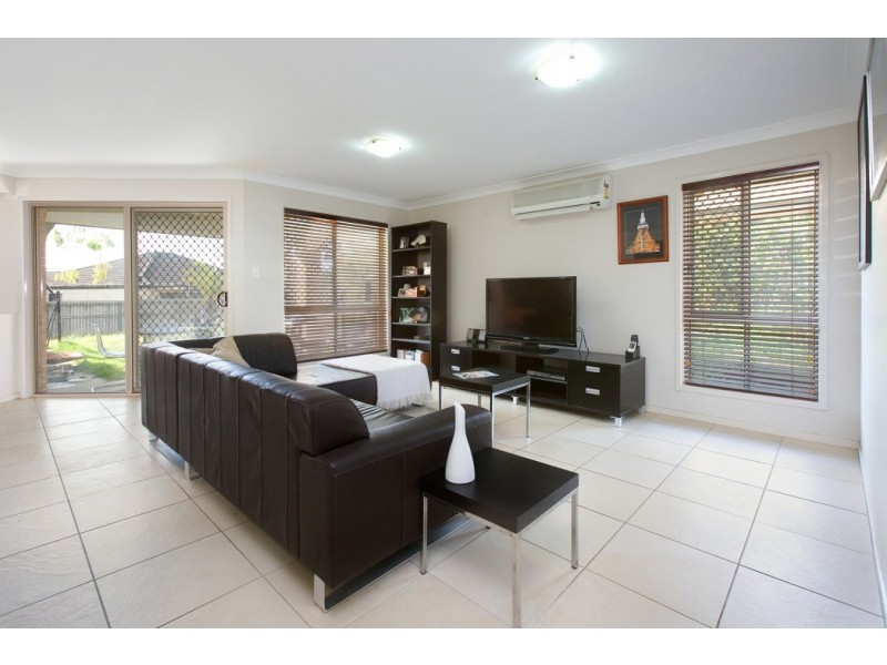 33 Benton Street, Acacia Ridge QLD 4110