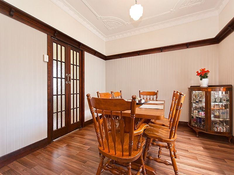 37 Aubigny Street, Annerley QLD 4103