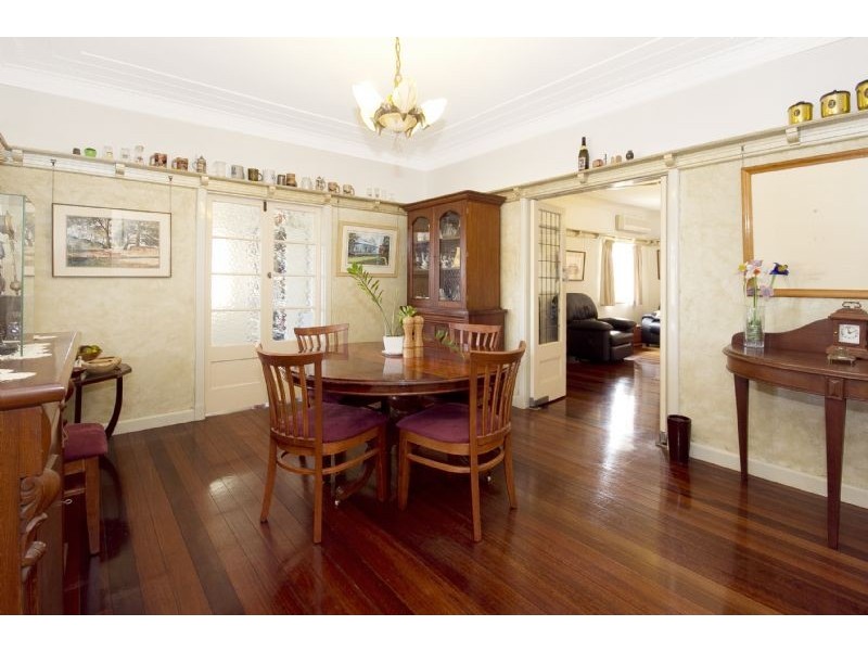 2 Patricia Street, Moorooka QLD 4105