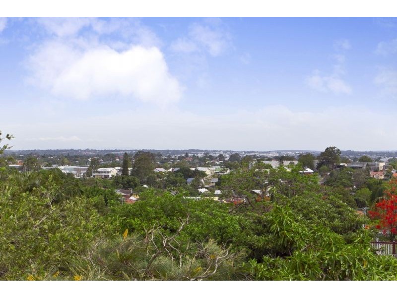 2 Patricia Street, Moorooka QLD 4105