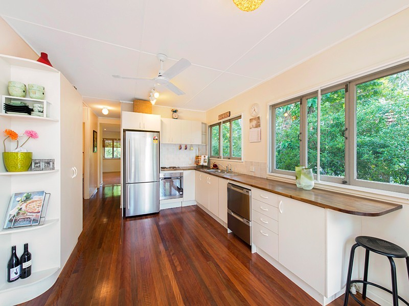 5 Shaftesbury Street, Tarragindi QLD 4121