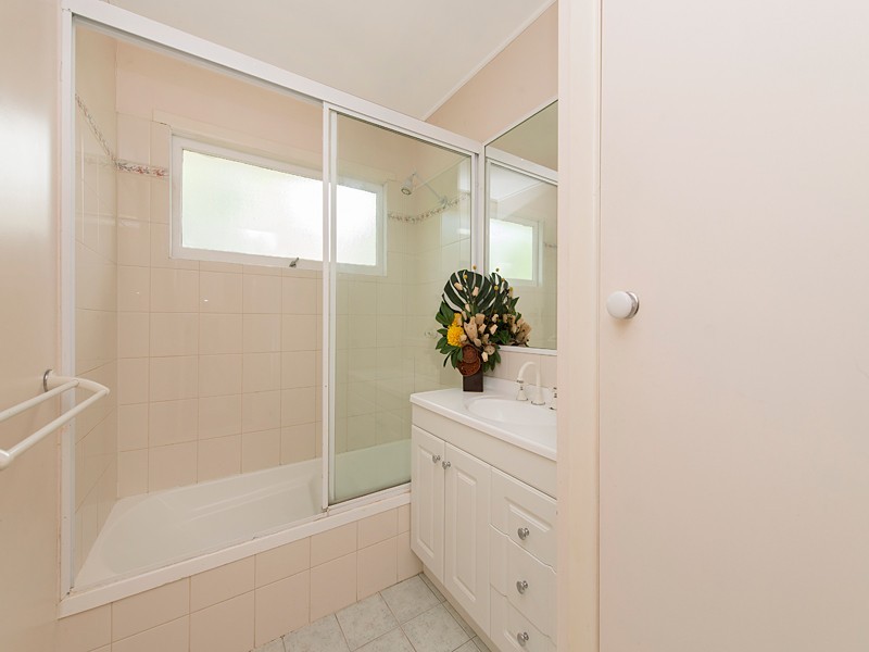 5 Shaftesbury Street, Tarragindi QLD 4121