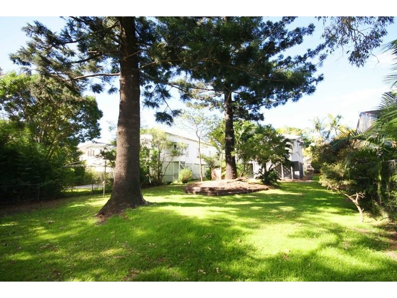 59 Turner Avenue, Fairfield QLD 4103