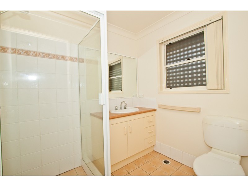 2/121 Chaucer Street, Moorooka QLD 4105