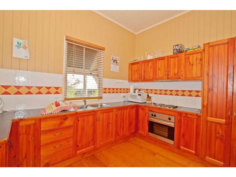 44 Moffatt Street, Ipswich QLD 4305