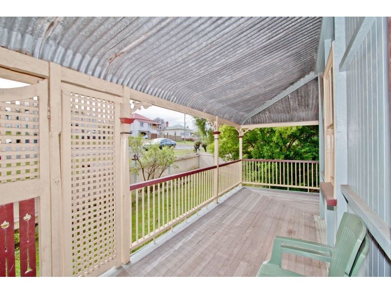 44 Moffatt Street, Ipswich QLD 4305