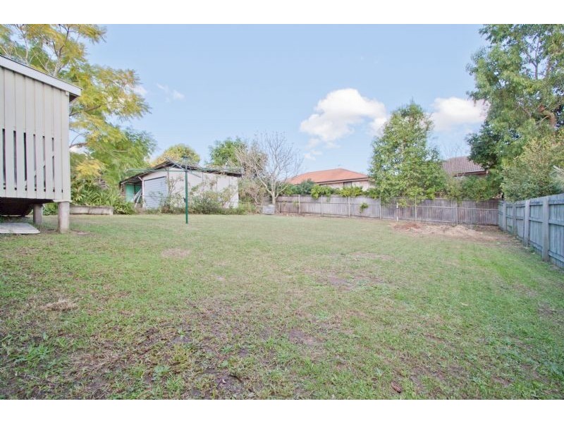 11 Abney Street, Moorooka QLD 4105