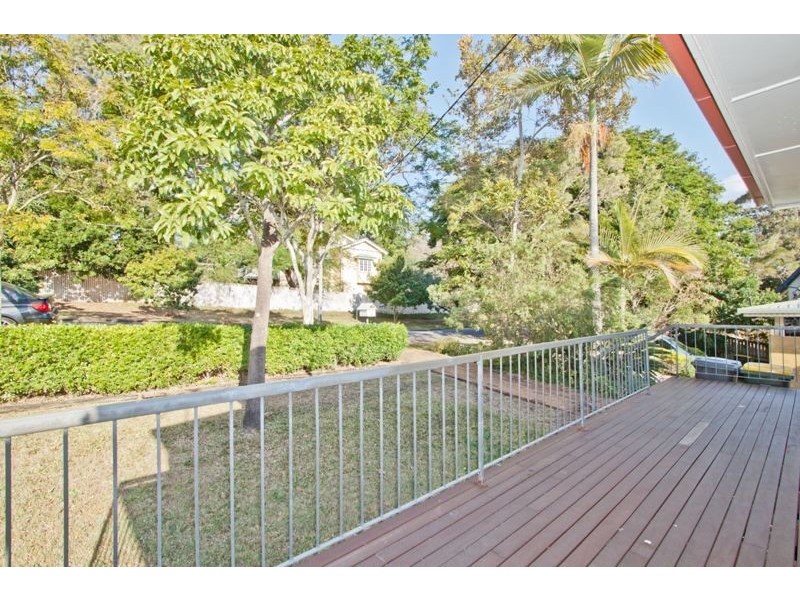 35 Rome Street, Yeronga QLD 4104