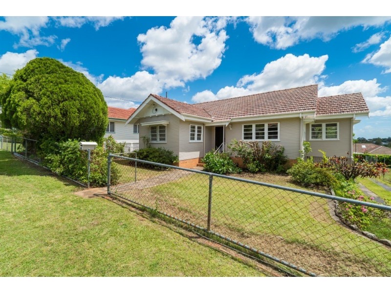 14 Thornycroft Street, Tarragindi QLD 4121