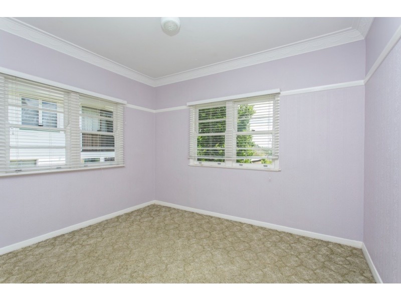 14 Thornycroft Street, Tarragindi QLD 4121