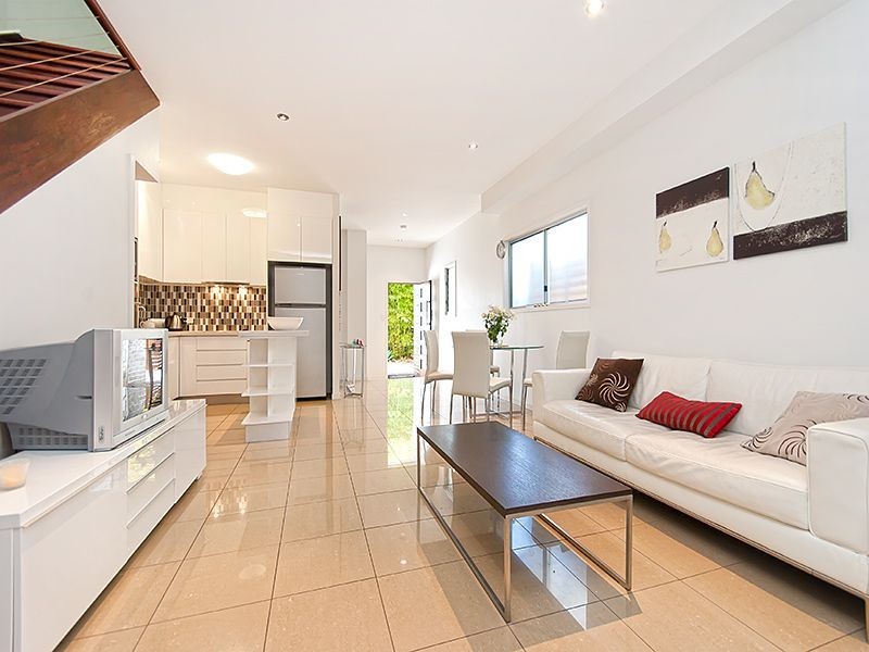 4 Amery Street, Moorooka QLD 4105