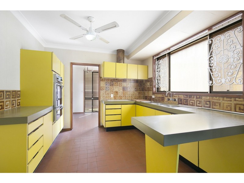 18 Callitris Street, Acacia Ridge QLD 4110