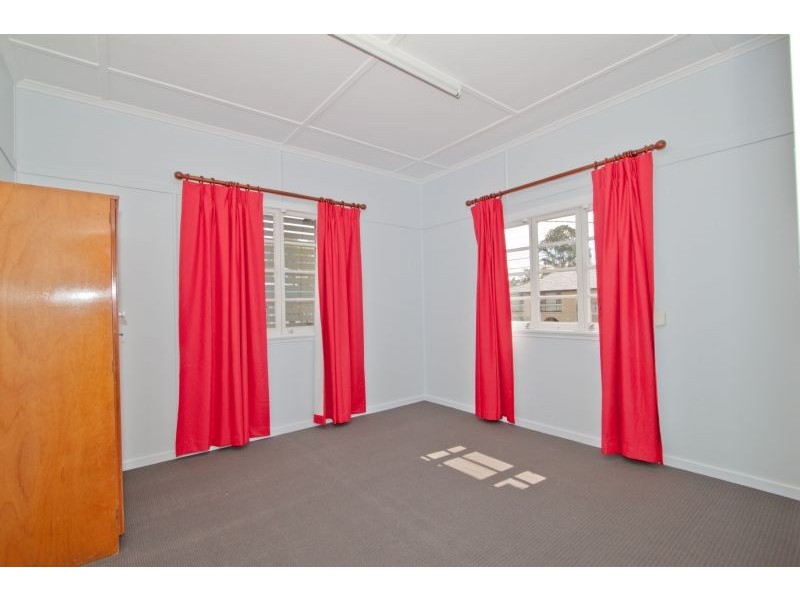 22 Longden Street, Coopers Plains QLD 4108