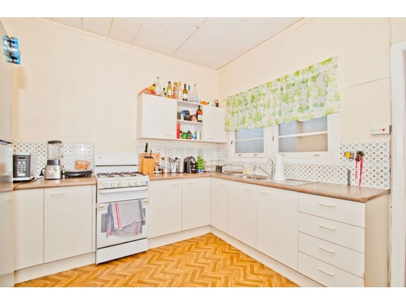 28 Glen Street, Moorooka QLD 4105