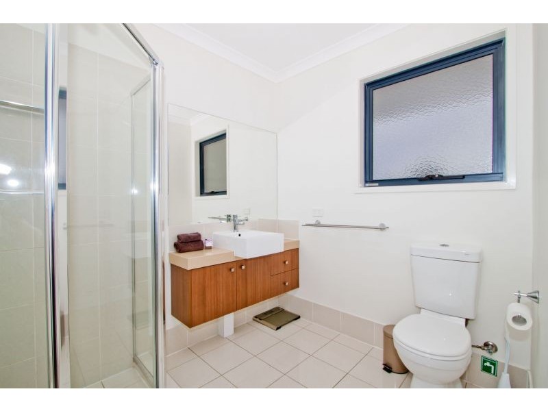 24 Querrin Street, Yeronga QLD 4104