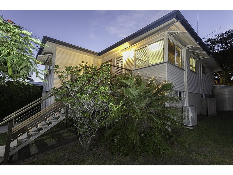 15 Penrith Street, Salisbury QLD 4107