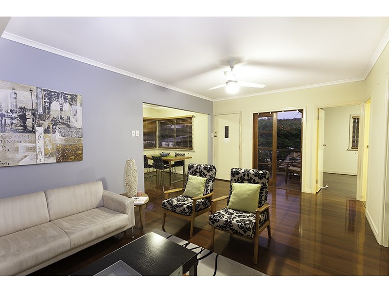 15 Penrith Street, Salisbury QLD 4107