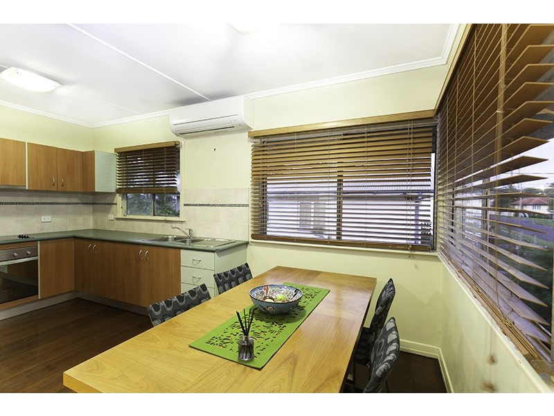 15 Penrith Street, Salisbury QLD 4107