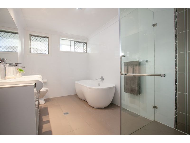 61 Monash Road, Tarragindi QLD 4121