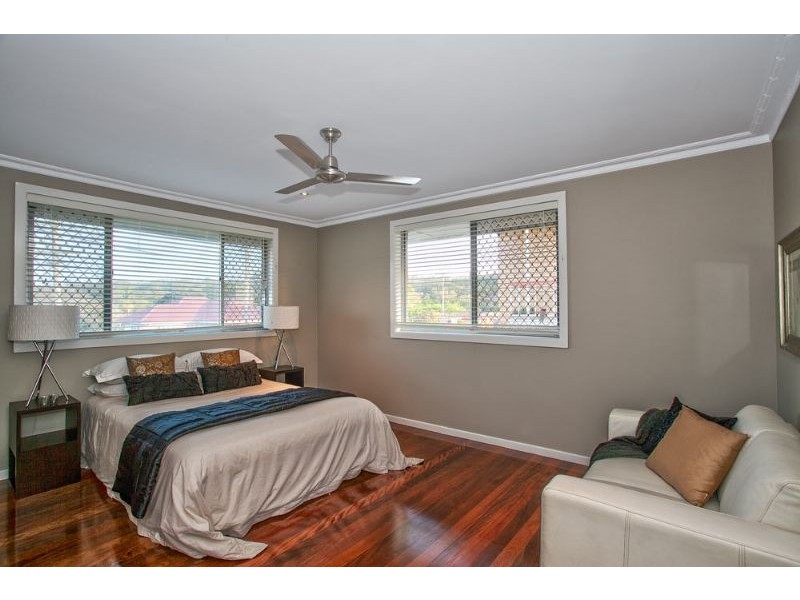 61 Monash Road, Tarragindi QLD 4121