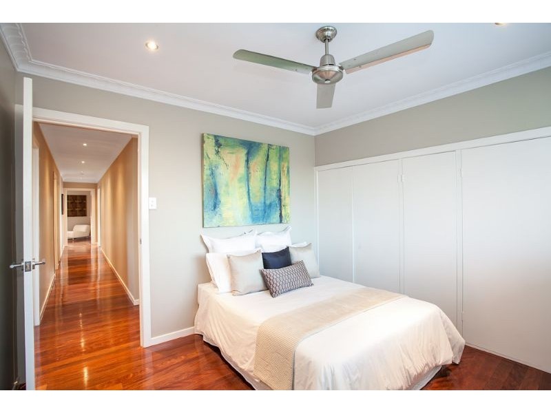 61 Monash Road, Tarragindi QLD 4121