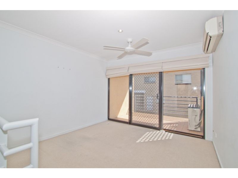 11A Lambton Street, Annerley QLD 4103