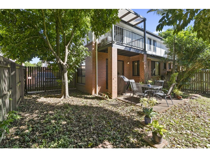 12/90 Chester Road, Annerley QLD 4103