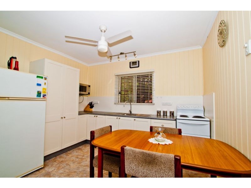 117 Nyleta Street, Coopers Plains QLD 4108