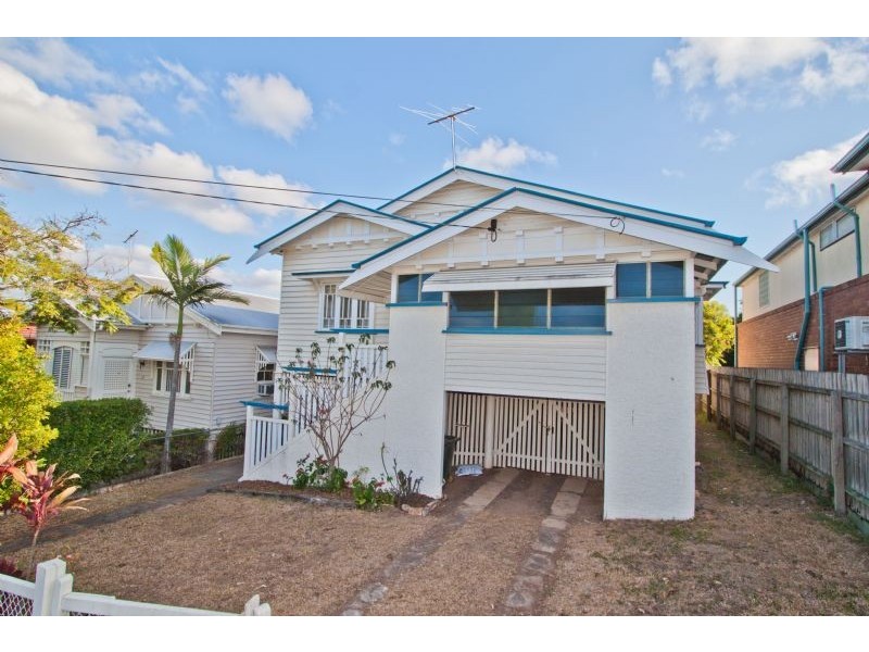 15 Waterton Street, Annerley QLD 4103