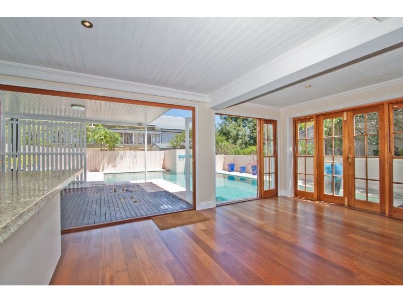 38 Wingarra Street, Yeerongpilly QLD 4105