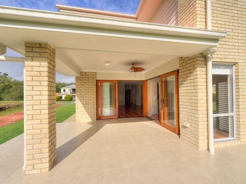 23 Mizen Place, Holland Park West QLD 4121