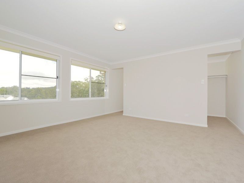 23 Mizen Place, Holland Park West QLD 4121