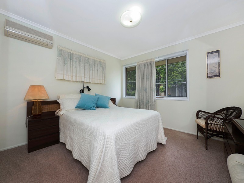 24 Wonderlost Outlook, Annerley QLD 4103