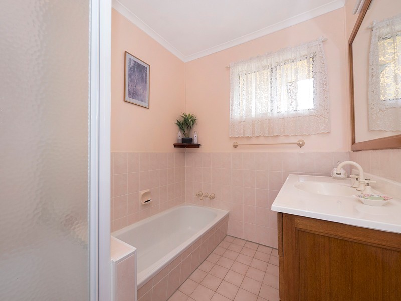 24 Wonderlost Outlook, Annerley QLD 4103