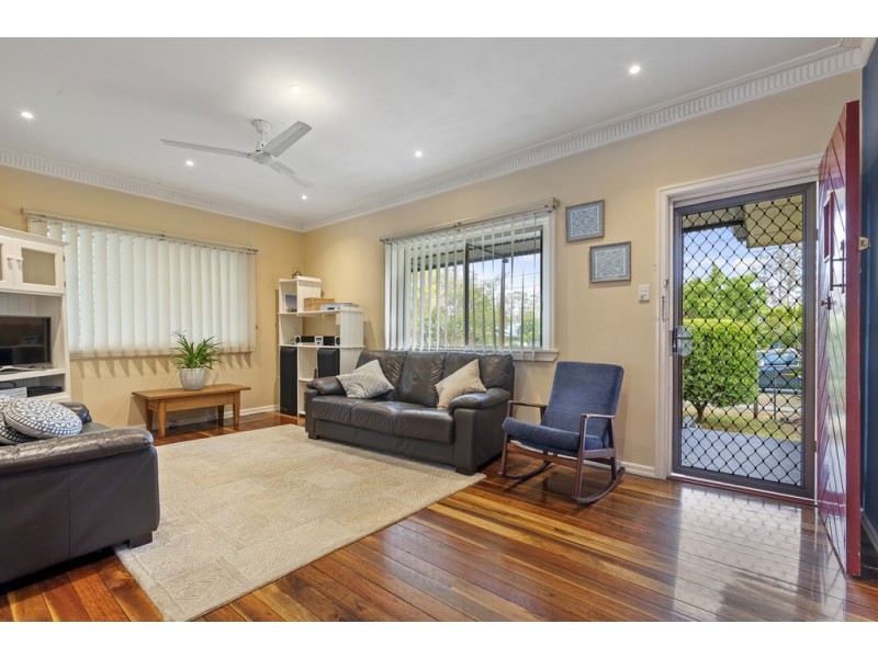 80 Dartmouth Street, Coopers Plains QLD 4108