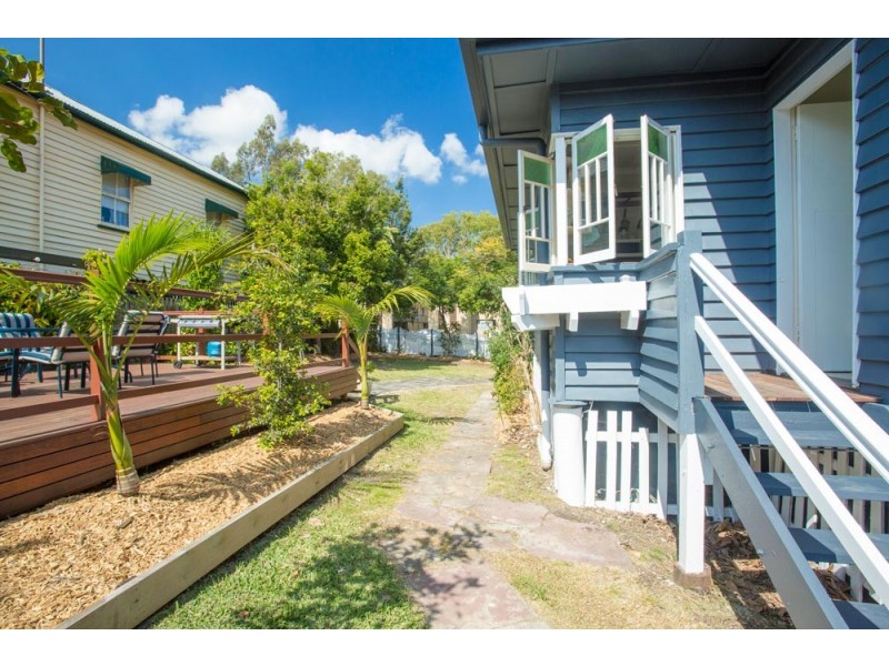 48 Sunbeam Street, Fairfield QLD 4103