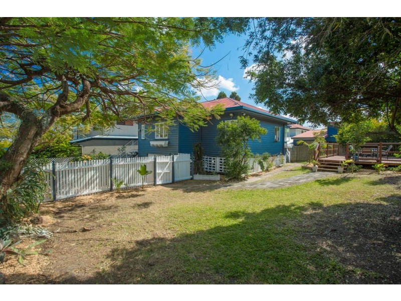 48 Sunbeam Street, Fairfield QLD 4103