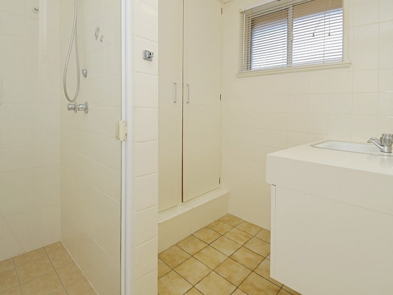 80 Highgate Street, Coopers Plains QLD 4108