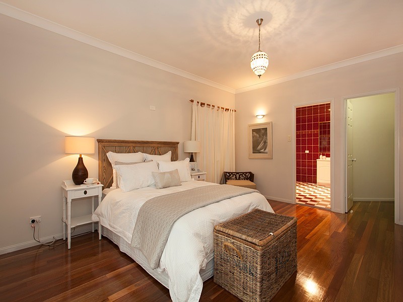 103 Stephen Street, Camp Hill QLD 4152