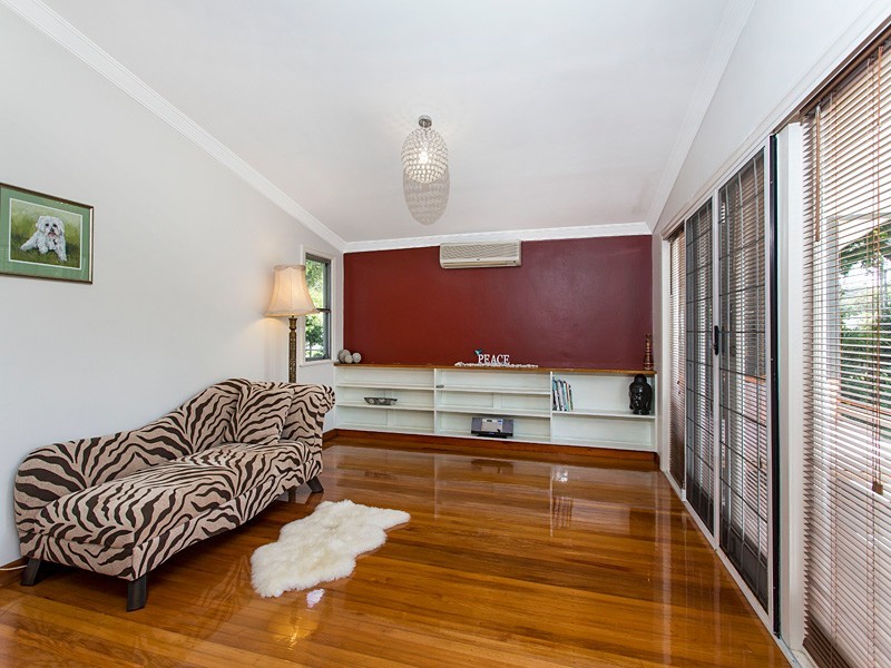 27 Penrith Street, Salisbury QLD 4107